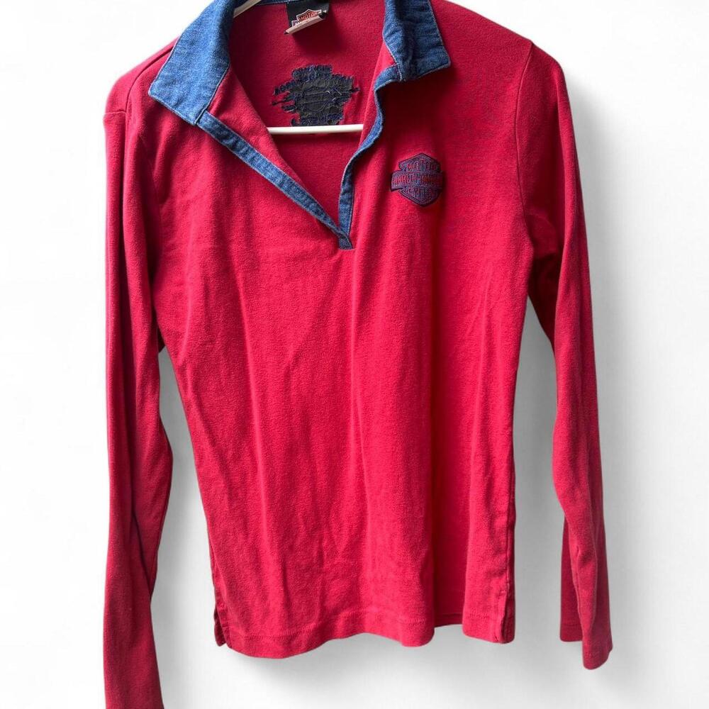 Harley Davidson Women's Red and Burgundy Shirt
